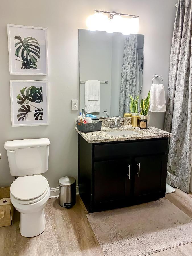 Full Kitchen,King,W/D,Netflix,2 Smart Tvs,Parking Appartement Louisville Buitenkant foto