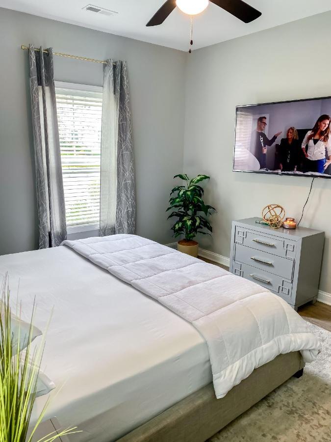 Full Kitchen,King,W/D,Netflix,2 Smart Tvs,Parking Appartement Louisville Buitenkant foto